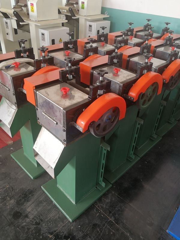 Breaker For Recycal Plastic Breaker For Recycal Plastic